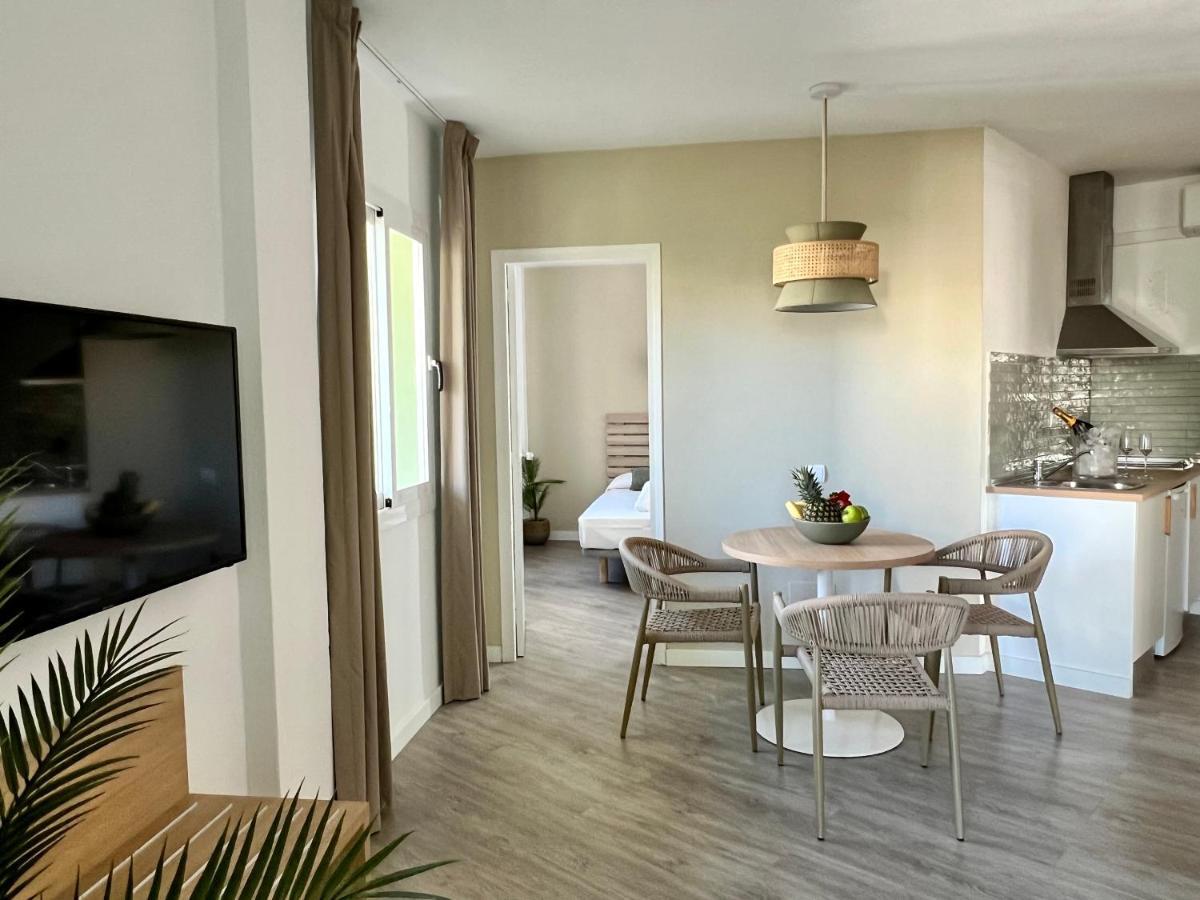 The Palm Star Ibiza - Adults Only Apartment San Antonio  Exterior photo